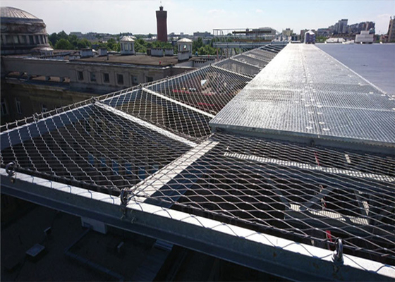 Jaring Pengaman Stainless Steel Mencegah Jatuh dari Ketinggian untuk wire mesh Arsitektur lubang 3.0 mm 90 * 90 mm