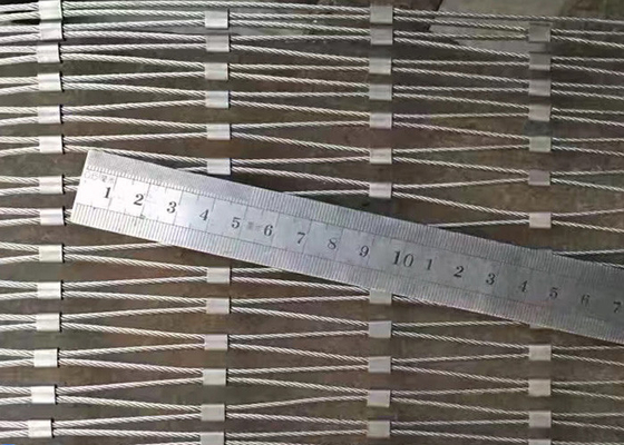 Tali Fleksibilitas Disesuaikan 2.5mm Stainless Steel Ferrule Mesh Tidak Berkarat Untuk Pagar