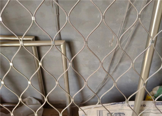 Fleksibel Ferruled Aviary Wire Netting Kuat dalam ketahanan korosi