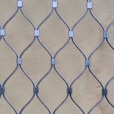 Rantai kabel X yang tahan lama untuk mendukung bentuk dinding tanaman dalam ruangan