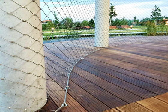 Berlian tak teroksidasi 60 * 60mm Stainless Steel Wire Rope Mesh